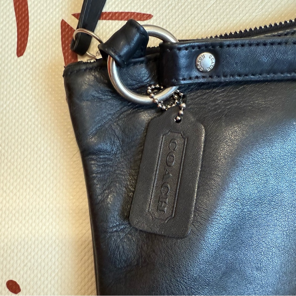 Vintage Coach 9457 Chelsea Slim Crossbody Purse Black Leather - Picture 5 of 9